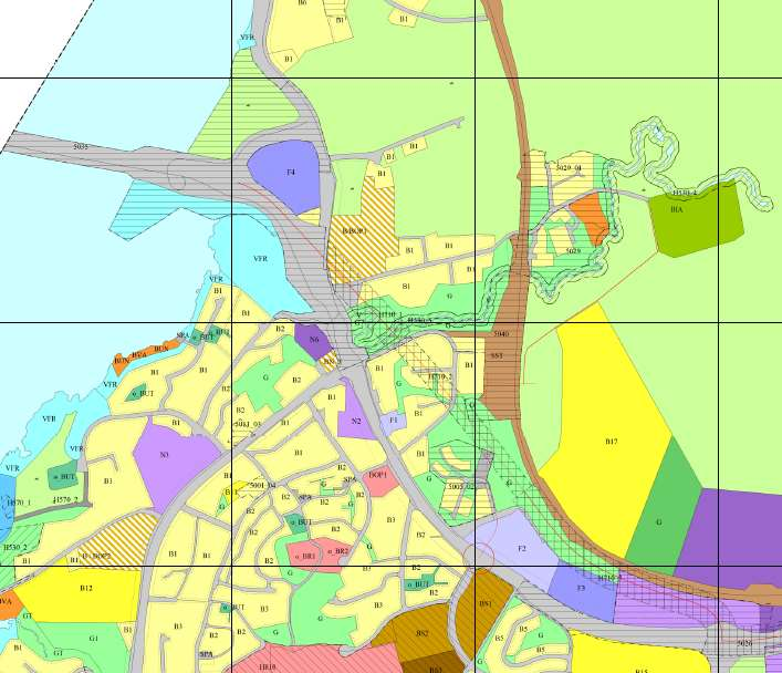 PLANPROGRAM 7 3. PLANSTATUS 3.1 Kommunedelplan Tverlandet Planområdet er avsatt til forretningsområde (F4) i gjeldende kommunedelplan for Tverlandet.