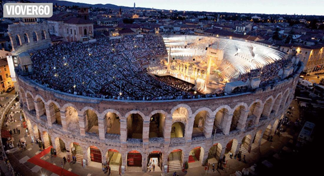 1 OPERA I VERONA For mange operaelskere står Arena di Verona som en av de aller største opplevelsene. Det å sitte på den to tusen år gamle romerske arenaen sammen med 20.