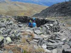 VILLREINNEMNDA FOR RONDANE OG SØLNKLETTEN Årsrapport 2013 - Tiltaksplan 2014 Nemndas befaring i Rondane sør juni 2013.