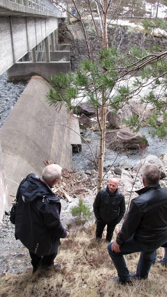 DAM LUNDEVATN HAV Lekkasjevann under dam ca. 0.