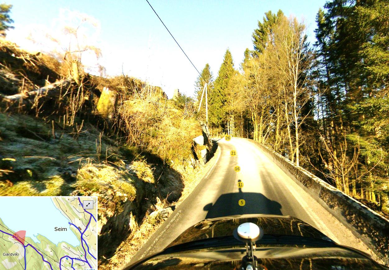 Fv. 402 Lurevegen Er det fortau på strekninga: Nei Fartsgrense: 80 km/t ÅDT: 1000 Vegbreidd: Varierande breidd, strekningar både over og under 4 meter. Belysning: Nei Bilete 19: Bilete frå Fv.