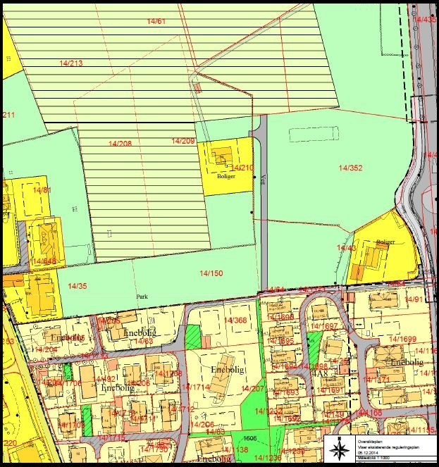 Gjeldende regulering må frnyes g det er gjrt en ny vurdering av best plassering av ny atkmstvei. Utsnitt av gjeldende regulering i mrådet.