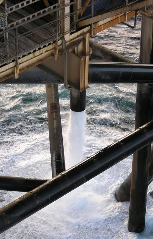 3 Oljeholdig vann 3.1 Olje-/vannstrømmer og renseanlegg Oljeholdig vann til sjø fra produksjonsplattformen kommer i all hovedsak fra produsertvann fra brønnene.