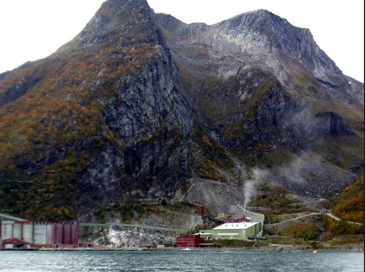 Det vil være uheldig for grunneier dersom Sibelco Nordic legger ned virksomheten uten å foreta opprydding.