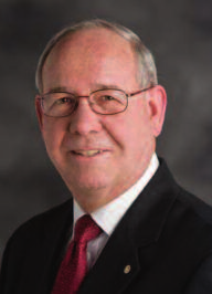 Bygge fellesskap Årets RI-president Ray Klinginsmith er pensjonert advokat og representerer Rotary Club of Kirksville, Missouri, USA. Hans tema for året er Building Communities, Bridging Continents.