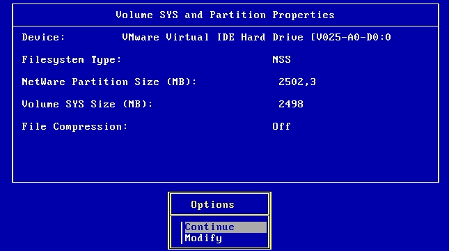 Bruk standardvalgene se bildet under: Figur 8 Her bør du endre Netware Partition Size i en reell situasjon - den kan godt være på 6000 10000 MB da har du noe å gå på ved seinere tilføyelser.