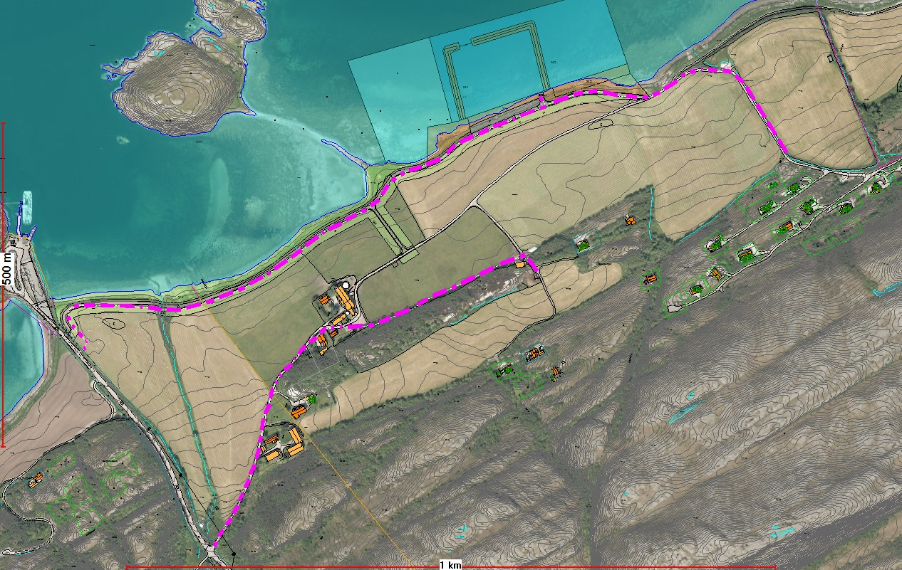 Side 8 av 10 Veg langs sjøen vil åpne området mer enn tidligere, og vil etter vårt syn ikke ødelegge strandsona, forutsatt at veg og fyllngsfot legges sør for den «vollen» som har bygd seg opp mellom