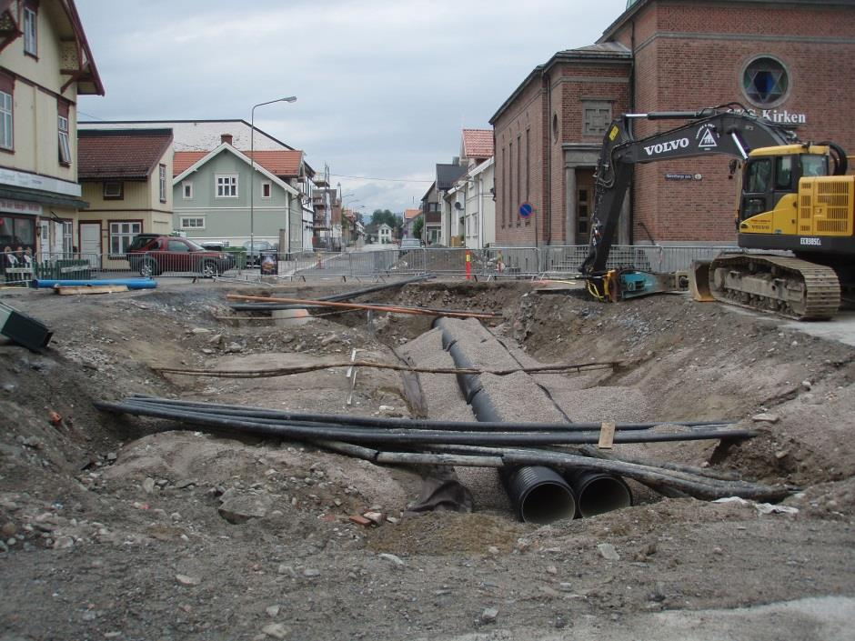 Varmealdring / kjemisk brudd Eksempel på varmealdring / kjemisk brudd: Hesselbergs gate i Skien Foto tatt 9.