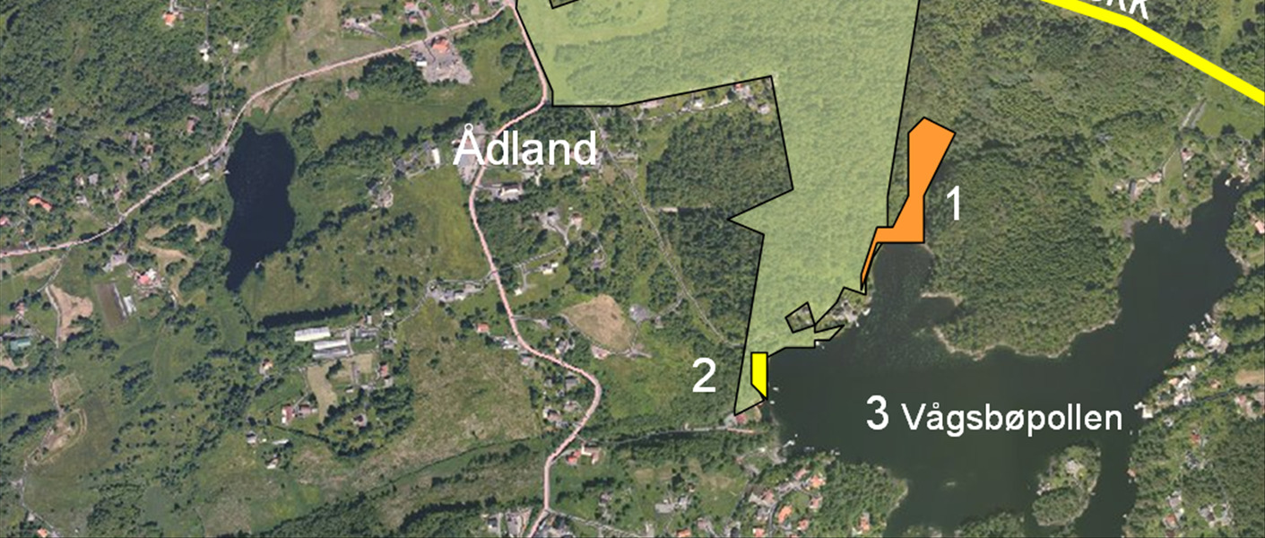 Side: 38 av 49 Det er ikke påvist rødlistearter på lokaliteten. Granplantefelt i umiddelbar nærhet er i ferd med å påvirke lokaliteten negativt (synfaring 2010).