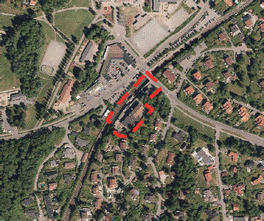 8. EIKSMARKA STASJON Området ligger sentralt iforhold til Eiksmarka senter og stasjon. Det ligger under 5 minutter fra Stasjonsområdet. Det er avsatt til transformasjonsområde i senteranalysen.