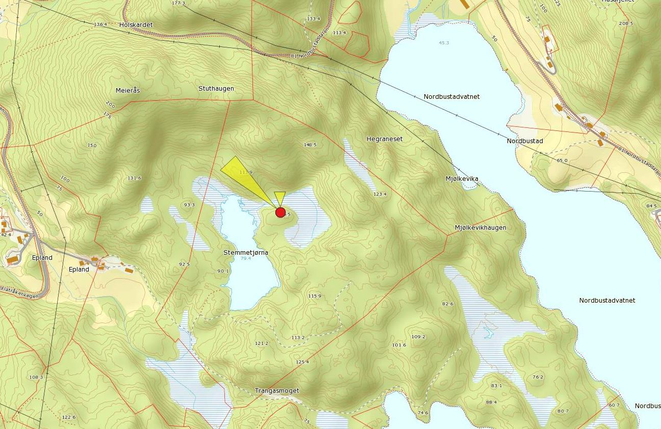 Figur 6. Lydopptakar 2 og 3. Røde punkt markerar kor opptakarane blei plassert, medan gule kjegleforma polygon markerar viktige opptaksretningar.