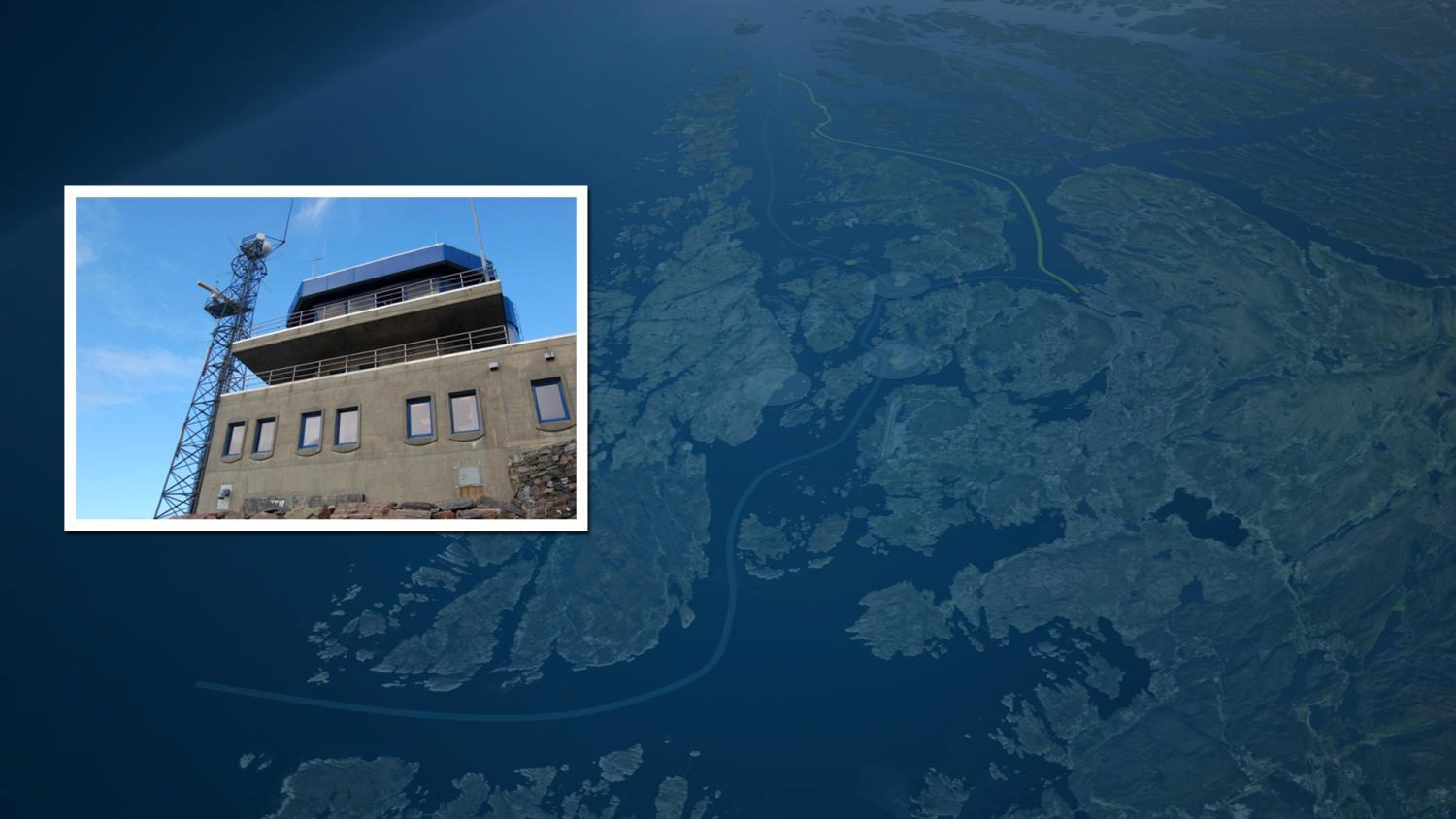 Sjøtrafikksentralen klarerer og utveksler elektronisk informasjon langs seilingsruten til Bergen Skipet og Kystverket utveksler elektronisk seilingsplan.