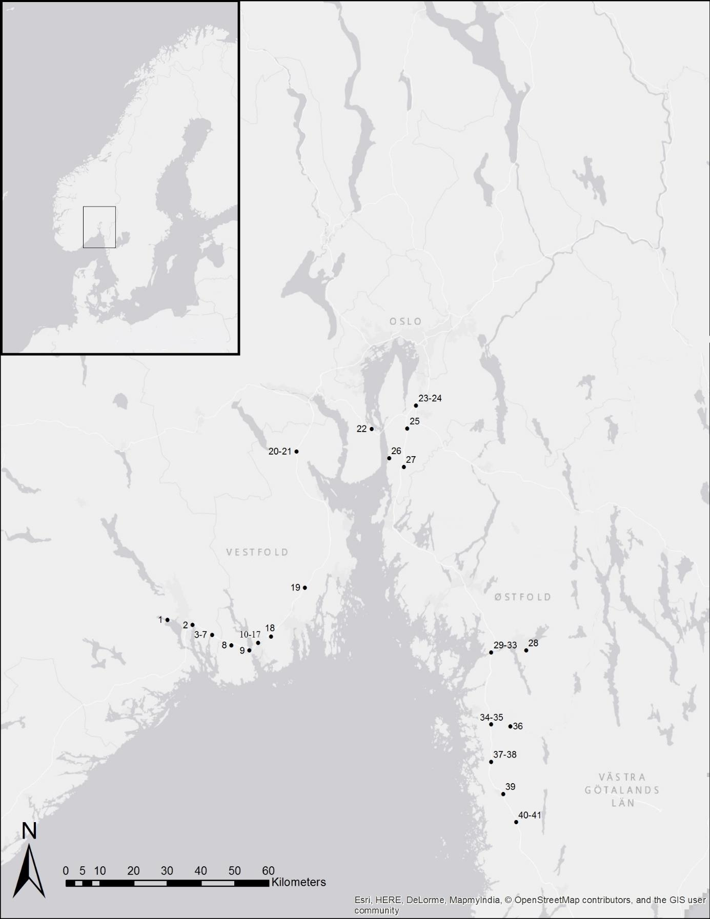 Figur 2.1 Kart over undersøkte, kystnære, mellommesolittiske lokaliteter på Østlandet og i nordre Bohuslän. Nummerering av lokaliteter sammenfaller med tabell 2.1 og 2.2. Av hensyn til illustrasjonens klarhet er enkelte lokaliteter slått sammen til ett punkt.