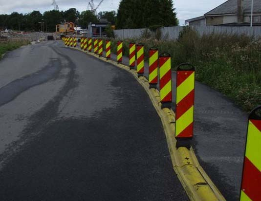 Del 4 Varslings- og sikringsutstyr Det skal ikke benyttes kjegler eller sylindre med lavere høyde enn 450 mm.