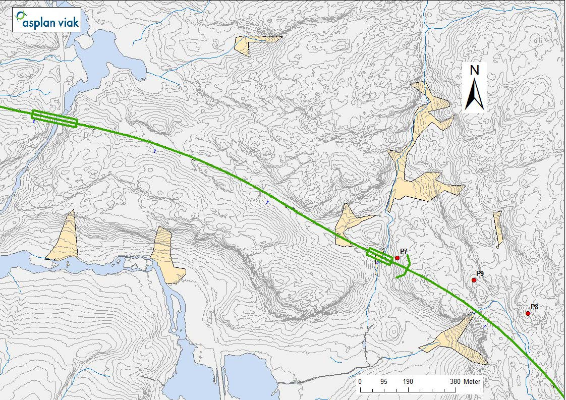 Kommunedelplan E39 Vigeland-Lyngdal vest. Fagrapport ingeniørgeologi 41 Tunneltraséen oppnår fort en overdekning på opp mot 150 meter. Spesielt i sørlige delen krysser den potensielle svakhetssoner.