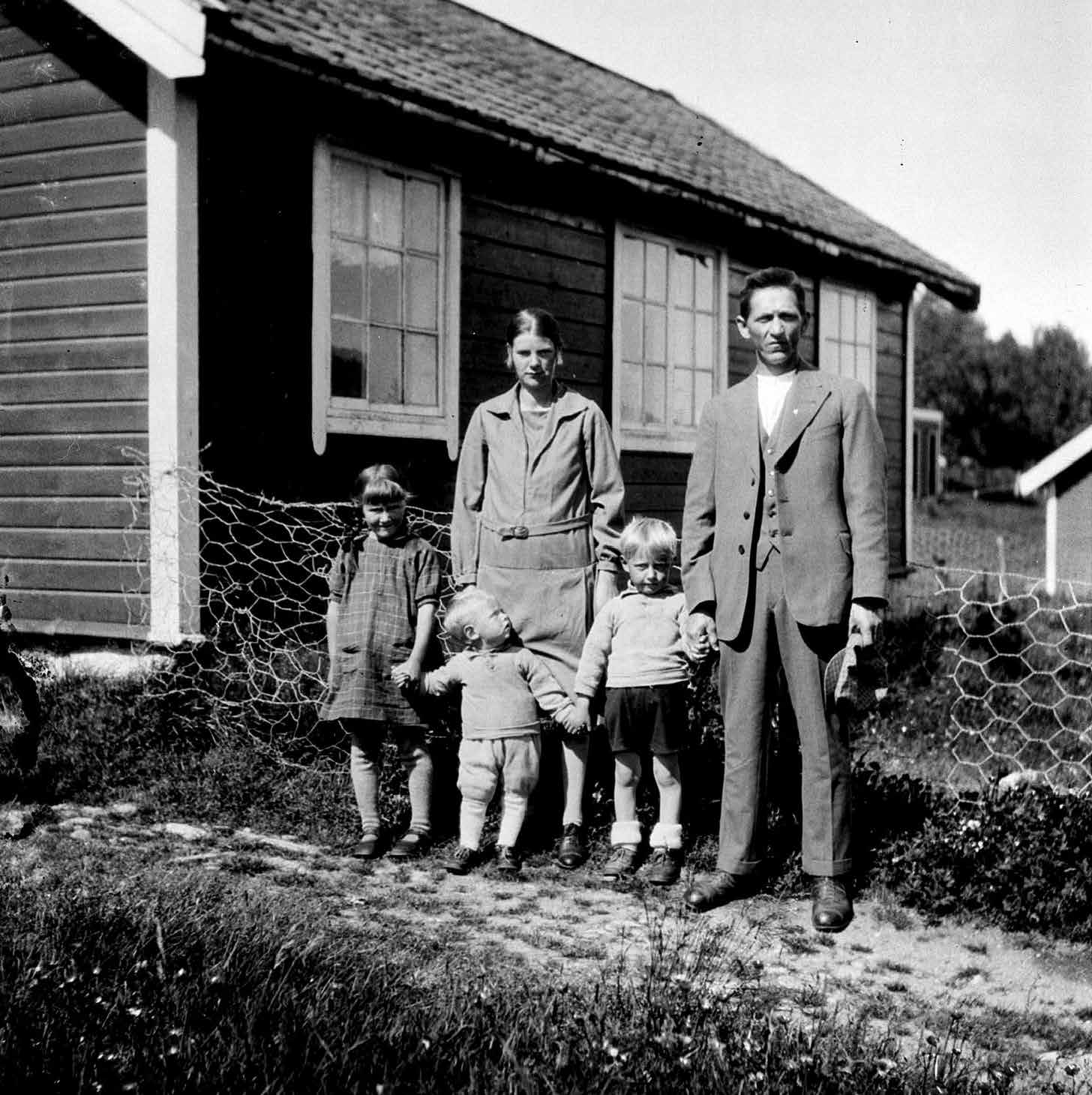 Mot nye relasjoner mellom museum og samfunn Bilde av familie på