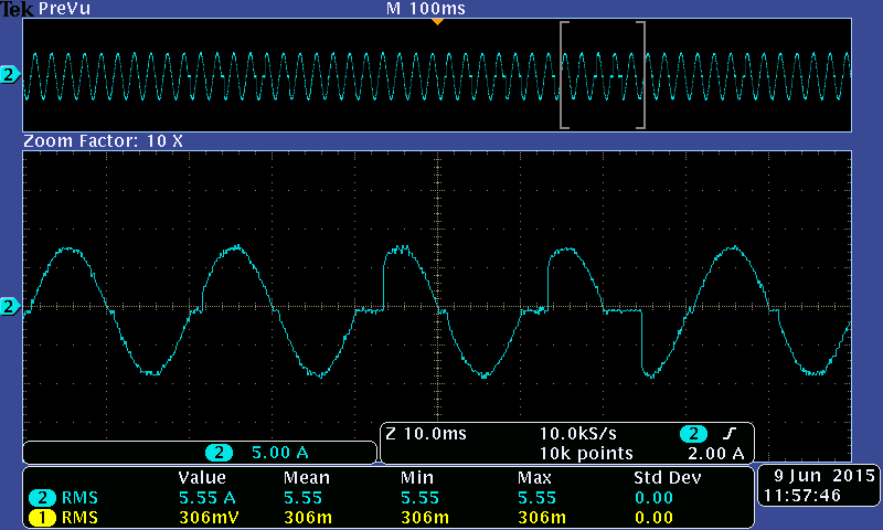 Test av lysbuevern Figur 65 - Skjermbilde fra oscilloskop i et tilfelle der lysbue skapt med lysbuegeneratoren ikke ble detektert som lysbue slik at strømmen ble brutt.