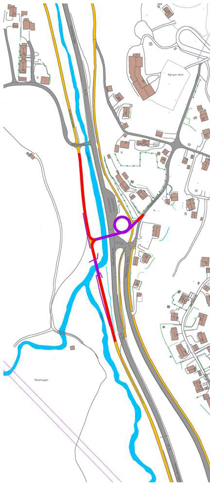 Planomtale Bru ved kryss med Fennavegen gir store ulemper for området. Brua måtte førast heilt fram til Tymbrålsbakkane for å sikre tilkomst til eigedom.