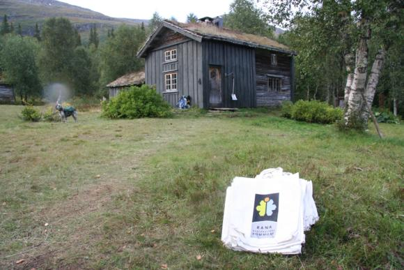 innskjerpet også i Nordland, og søknader om bygging av naust ved Store Gåsvatn og Kvitbergvatnet er avslått.