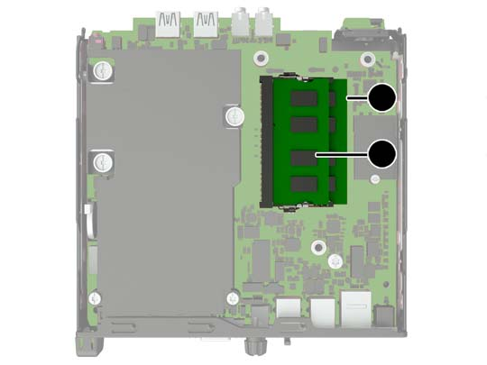 Besette SODIMM-sokler Det finnes to SODIMM-sokler på systemkortet, med én sokkel per kanal. Soklene er merket DIMM1 og DIMM3. Sokkelen DIMM1 brukes i minnekanal B.