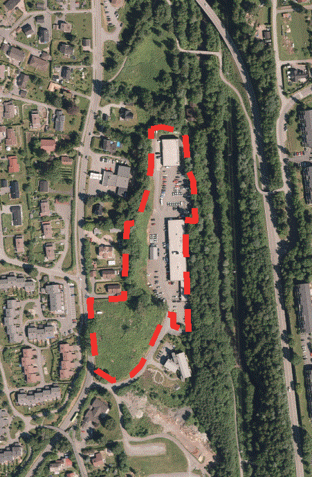 7. Gamle Lommedalsveien101 mfl/ RYKKINN Området ligger i tilknytning til forlengensen av Kolsåsbanen mot Rykkin. Området ligger 650 meter fra Rykkinn senter og fremtidig stasjon på Rykkinn.