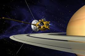 - Mesteparten av bidrar Ql Saturns ringsystem: E- ringen er dannet av isparqkler fra Enceladus.