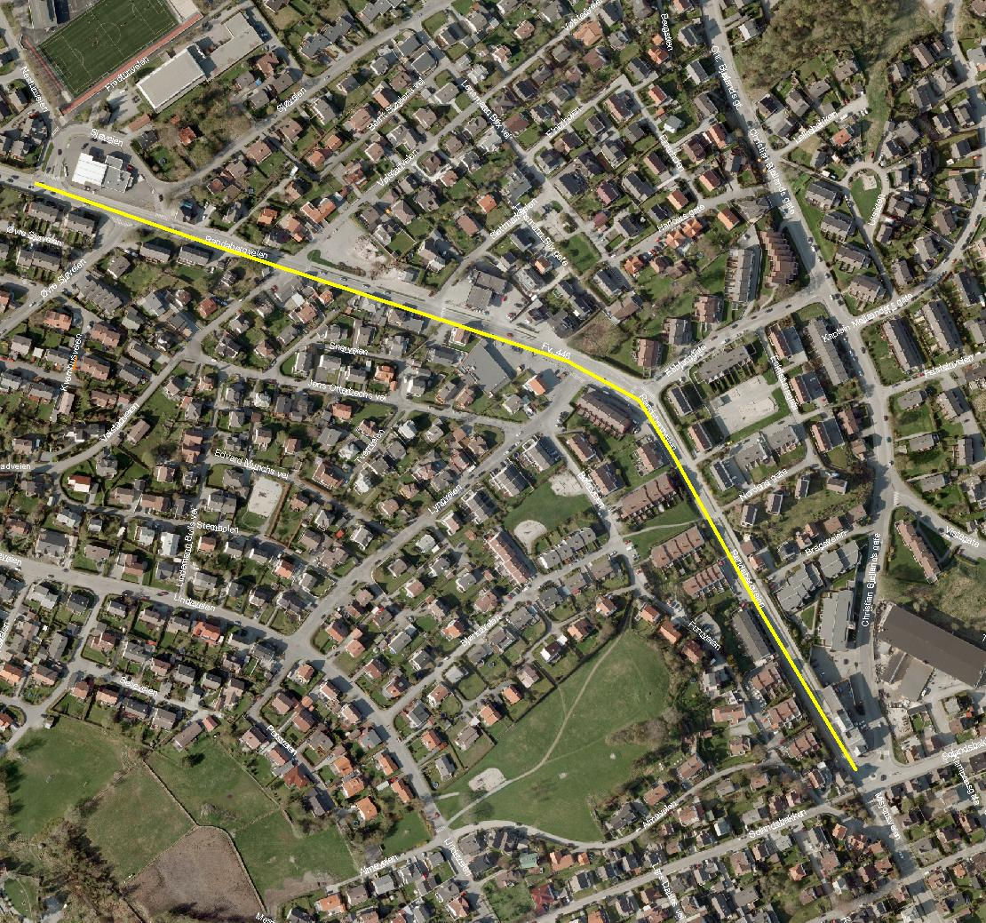 Prosjekt: 633108 FV446 Randabergveien, fornyelse VA Statens Vegvesen skal oppgradere veien og sidearealene i Randabergveien fra Misjonsveien til Nestunveien (800m) til miljøgate.