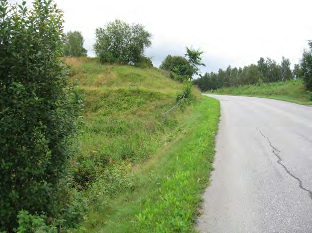 Dette gir også behov for noe større fylling for den strekningen med brattere stigning. Areal for dette er regulert inn.