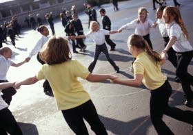 Naturen Naturen er allestedsnærværende rundt skolen.