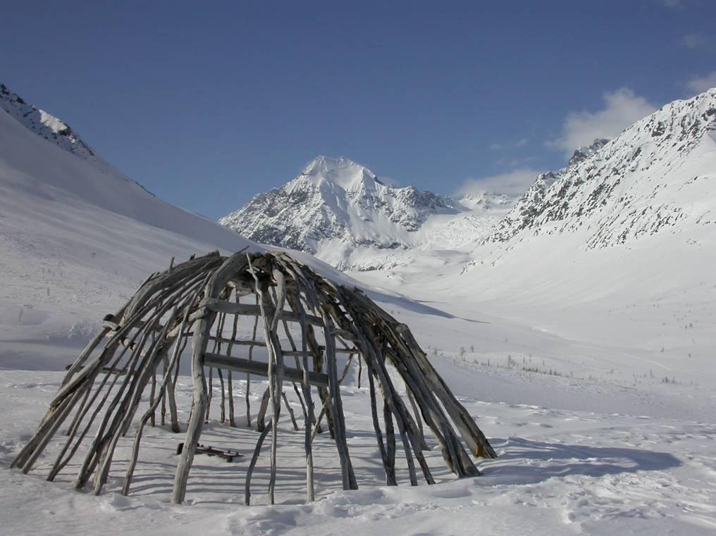 Side 18 av 57 Bildet: Gammeskjellett i Fastdalen. Foto: John I. Larsen Kulturlandskap er landskap som er påvirket av mennesker.