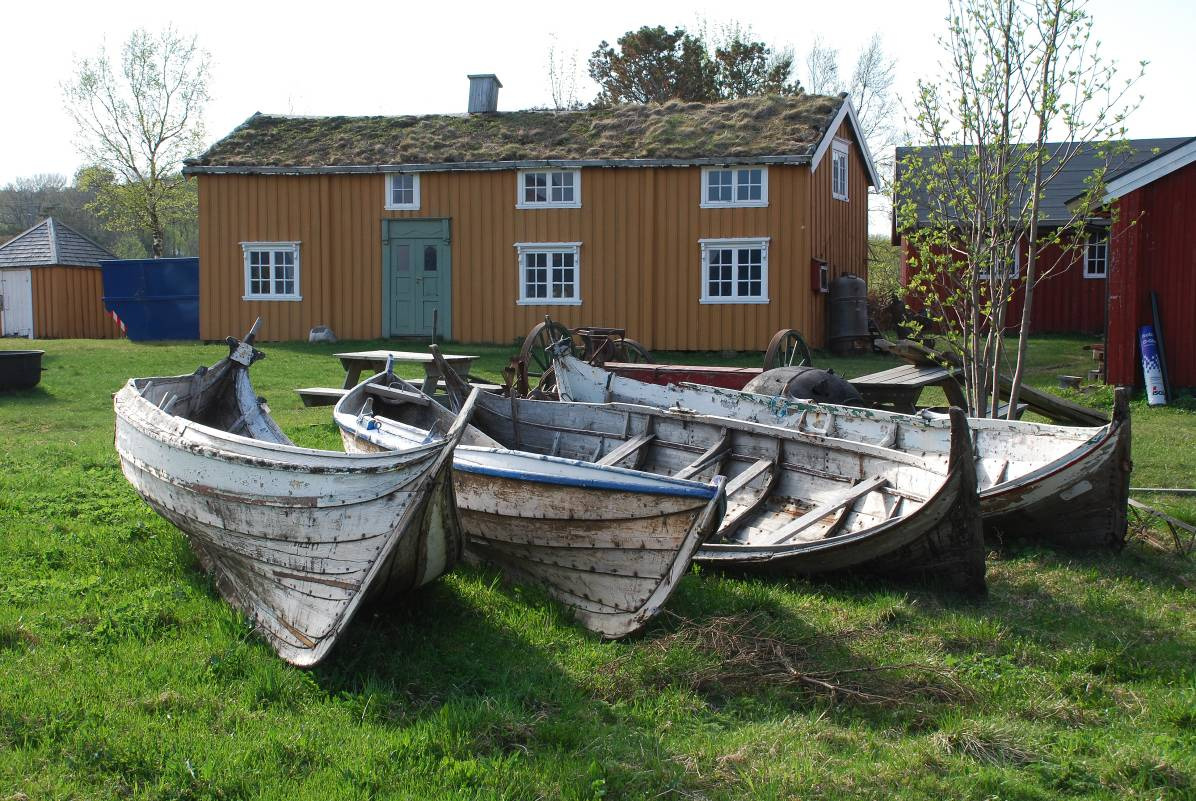 6 Annet informasjonsarbeid: Oskar Puschmann (Skog og landskap) foretok landskapsfotografering på Leka i tidsrommet 21.- 23. juni.