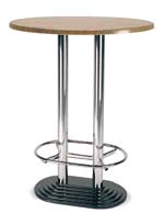 44 20031 725,- a b b Tulipano-stol Lett kafestol med sete i sort vinyl og kromstativ. Sete Ø 410 mm, sittehøyde 480 mm, stolbredde 370 mm, dybde 430 mm.