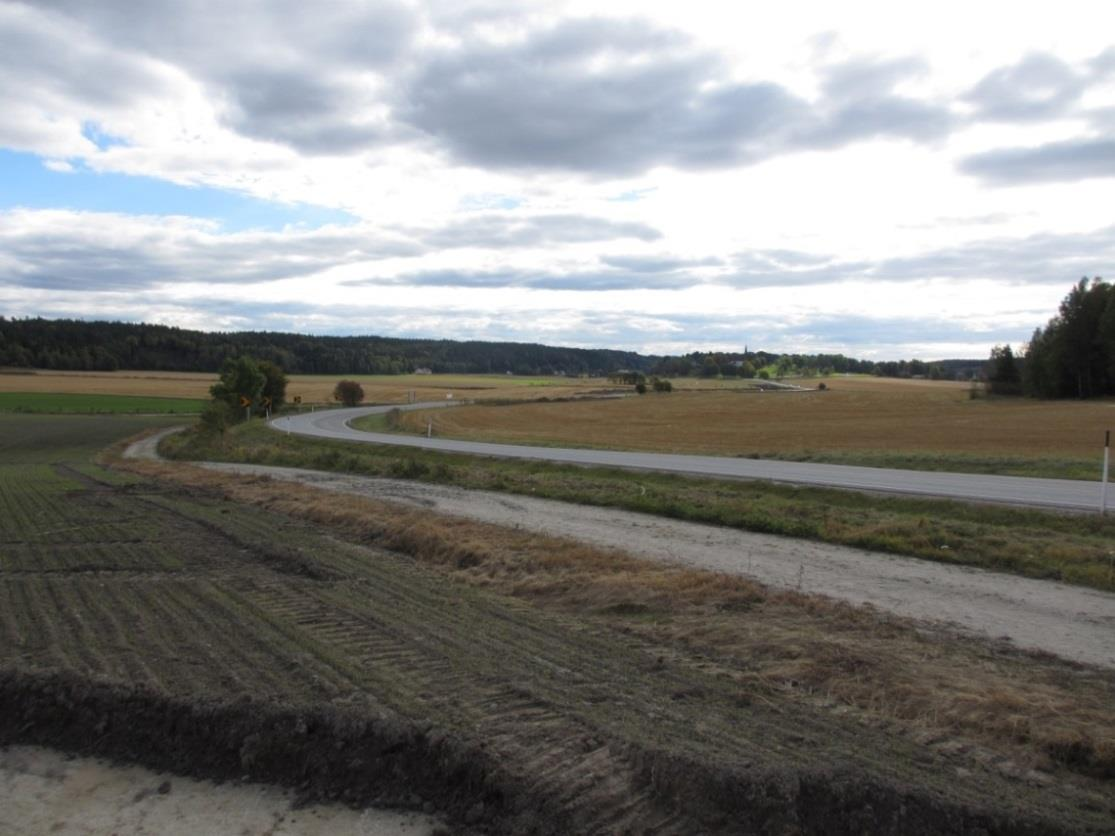 Dette betyr at det var mulig å komme med båt inn Hornneskilen og deretter følge løpet til Skjebergelven helt opp til Skjeberg