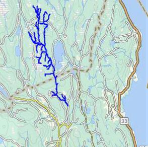 VF: Mørka Gjelder kun de vassdragsstrengene inkl. innsjøene som er markert ut med mørke blå linje. Bildet er fra Øyungen (Store). Type: Elvevannsforekomst Vanntype: Liten, kalkrik, humøs ID/Nr.