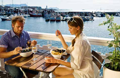 TERJE RAKKE MAT OG DRIKKE Bodø og Salte er i vekst, og det ka ma også se i restauratmiljøet og hos de lokale produsetee Lokalbret kaffe, salt fra Saltstraume, ost fra Kjerrigøy, øl fra byes