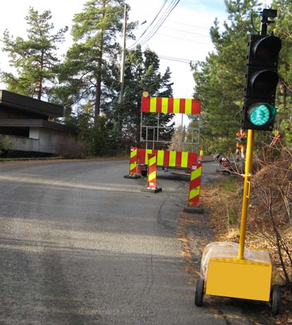 2.2.4 Trafikkavviklingsplan Plan som viser hvordan trafikken skal avvikles under graveperioden, herunder behov for midlertidig regulering, stengning og lignende, skal vedlegges søknaden.