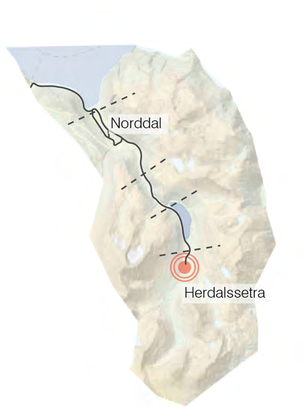 Caseområde Fra fjord til fjell Herdalssetra ligger omtrent 10 kilometer fra Norddal sentrum, hvor en syv kilometer lang bomvei leder lokale og besøkende inn i