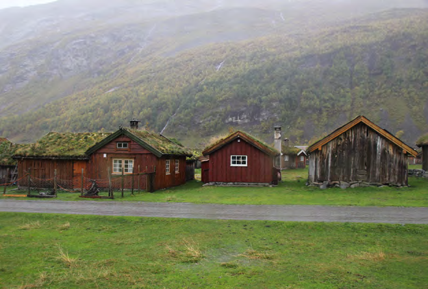 Tiltak Oppføre nye sel til overnatting. Dette er et drastisk tiltak og det må derfor gjennomføres på visse premisser for å ivareta områdets karakter og verneverdier.