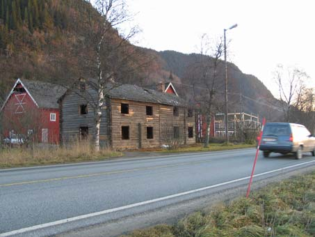 GAMLE HUS DA OG NÅ 6.2 Arealfragmentering, større inngrep 6.2.1 Vegprosjekter Det har vært flere store vegprosjekter i Melhus i siden registreringen.