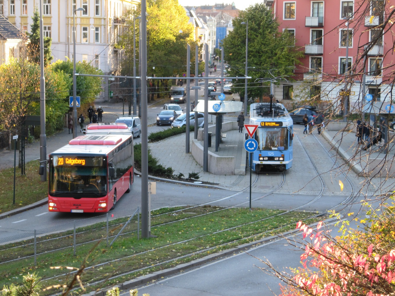 4 /// TILTAK OG EFFEKTER 4.1 INNLEDNING Dette kapitlet besår av en tematisk vurdering av innsats (hva som kreves) og konsekvenser (hva som oppnås).