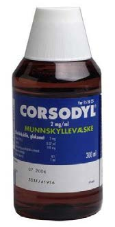 Oppgave 2 (2 poeng) En flaske munnskyllevann inneholder 300 ml. Live vil blande det ut med vann i forholdet 1 : 3 (1 del munnskyllevann og 3 deler vann).