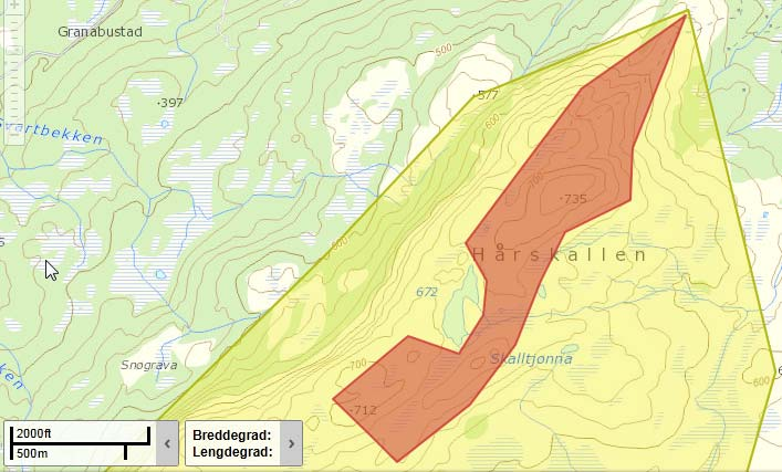 2 Metode Undersøkelsesområdet på Hårskallen ligger over bjørkeskogsgrensa fra omtrent 600 m o.h. og opp mot de høyeste partiene. Vi har sett på områdene nordøst for toppen (735 m o.h.), som er hovedadkomsten til området med sti opp fra Skallstuggu.