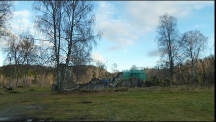Foto: ka Riksantikvaren Steinvikholm slottsruin, Stjørdal, Nord-Trøndelag ID 91501 Hvelvrom 004/005/006 fylles med vann ved nedbør. I 2013 har man prøvd å finne de gamle drenskanalene uten hell.