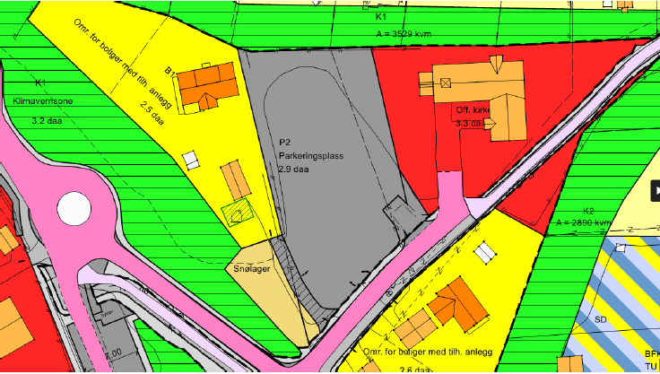 Figur 2 Område P2 markert med grått. Den 6. januar 1999 fremmes søknad om godkjenning av plan for parkeringsløsning v/elvebakken kirke.