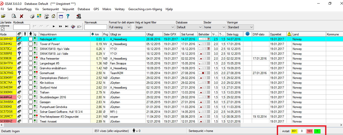 Her ser vi at alle funn er merket gult, arkiverte cacher er røde og jeg har en grønn (cacher som jeg eier blir automatisk grønn, og her har jeg da en grønn, som er en cache som jeg har adoptert av en