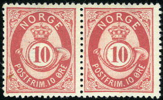 Samling med 100 merker og 22 brev, montert etter plater og typer. 2.000,- - 1528-1529 1528 / 25 I.