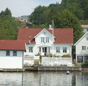 - Im Winter Fischerhütten im Norden und