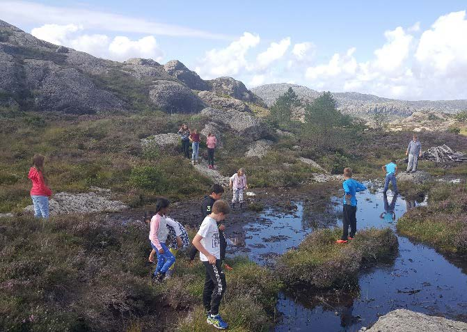 Solund Sendebrettlaug har sett opp 18 hols diskgolfbane i området, og Solund barne- og ungdomskule har fått midlar frå Den naturlige skulesekken til utvikling av pedagogiske opplegg