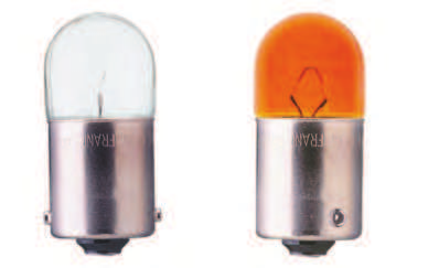 14 LYSPÆRER Halogenpære PHI 12356 LYSPÆRE HALOGEN 12V 21W 10 65.00 PHI 24356 LYSPÆRE HALOGEN 24V 21W 10 99.00 Sokkel BAY9s Stopp, bak og blinklyspære PHI 12093 LYSPÆRE 12V 10W ORANGE BAU15S 10 22.