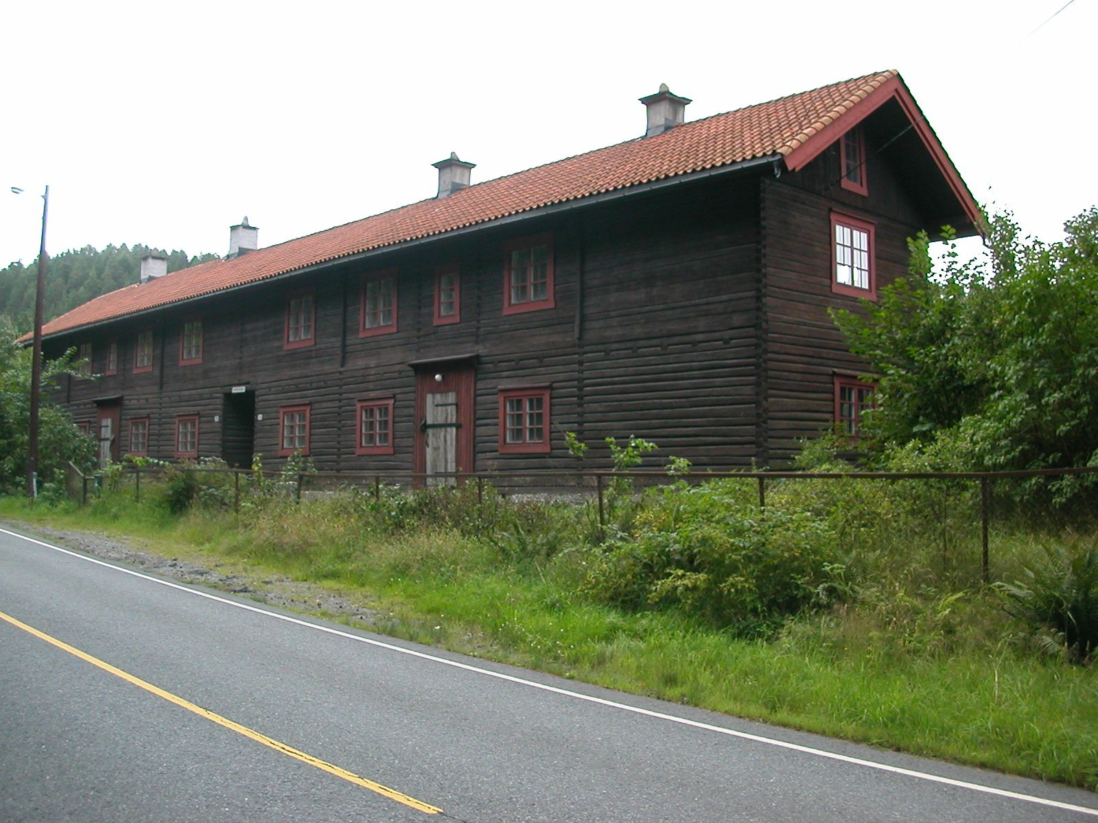 9 I dalsøkket mellom Brudestiholen og Gjersjøbruåsen passerer en gammel vintervei fra Gjersjøen og innover mot Hvitebjørn.